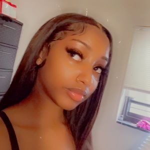 Meet your Posher, Jcheya